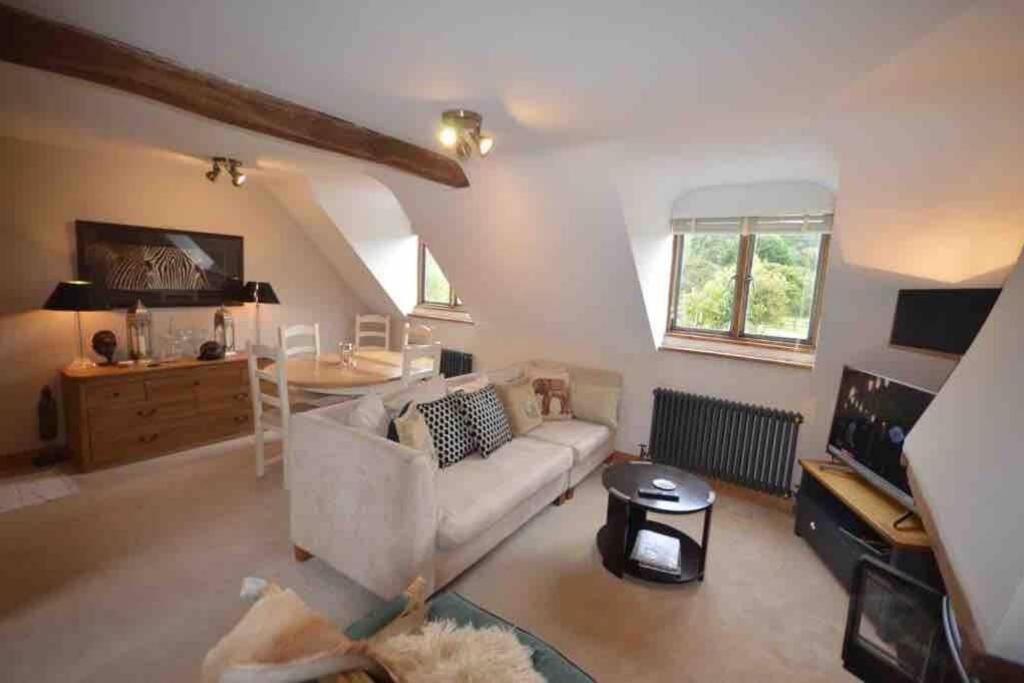 The Old Manor Coach House Apartman Cirencester Kültér fotó